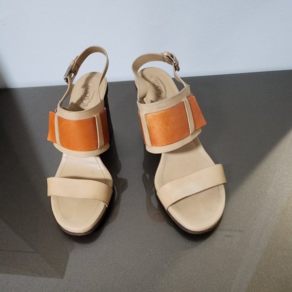 Tod's Shoes - TOD'S Leather Sandals size 8 woman